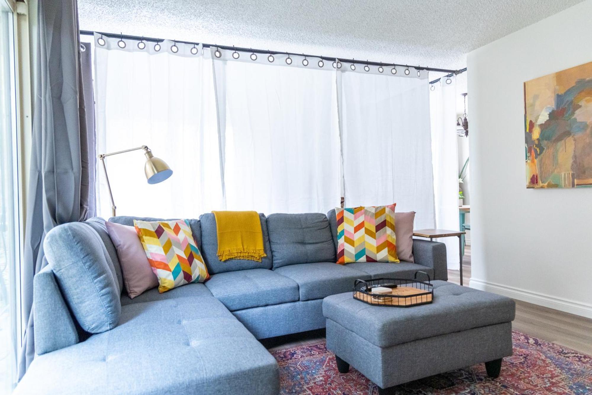 King Bed + Studio! Free Parking, Patio, Wfh Space! 시애틀 외부 사진